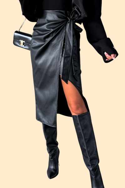 Black tied high waist skirt by Kopal