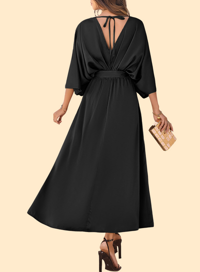 Three Quarter Sleeve Dress in Black color