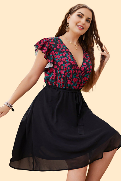 Flutter sleeve dress